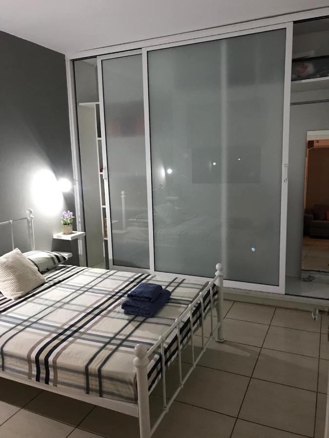 Cozy 1 Bedroom Apartment Close To The Beach Paphos Buitenkant foto