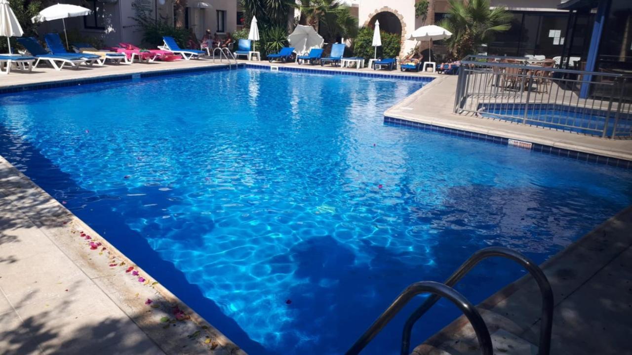 Cozy 1 Bedroom Apartment Close To The Beach Paphos Buitenkant foto